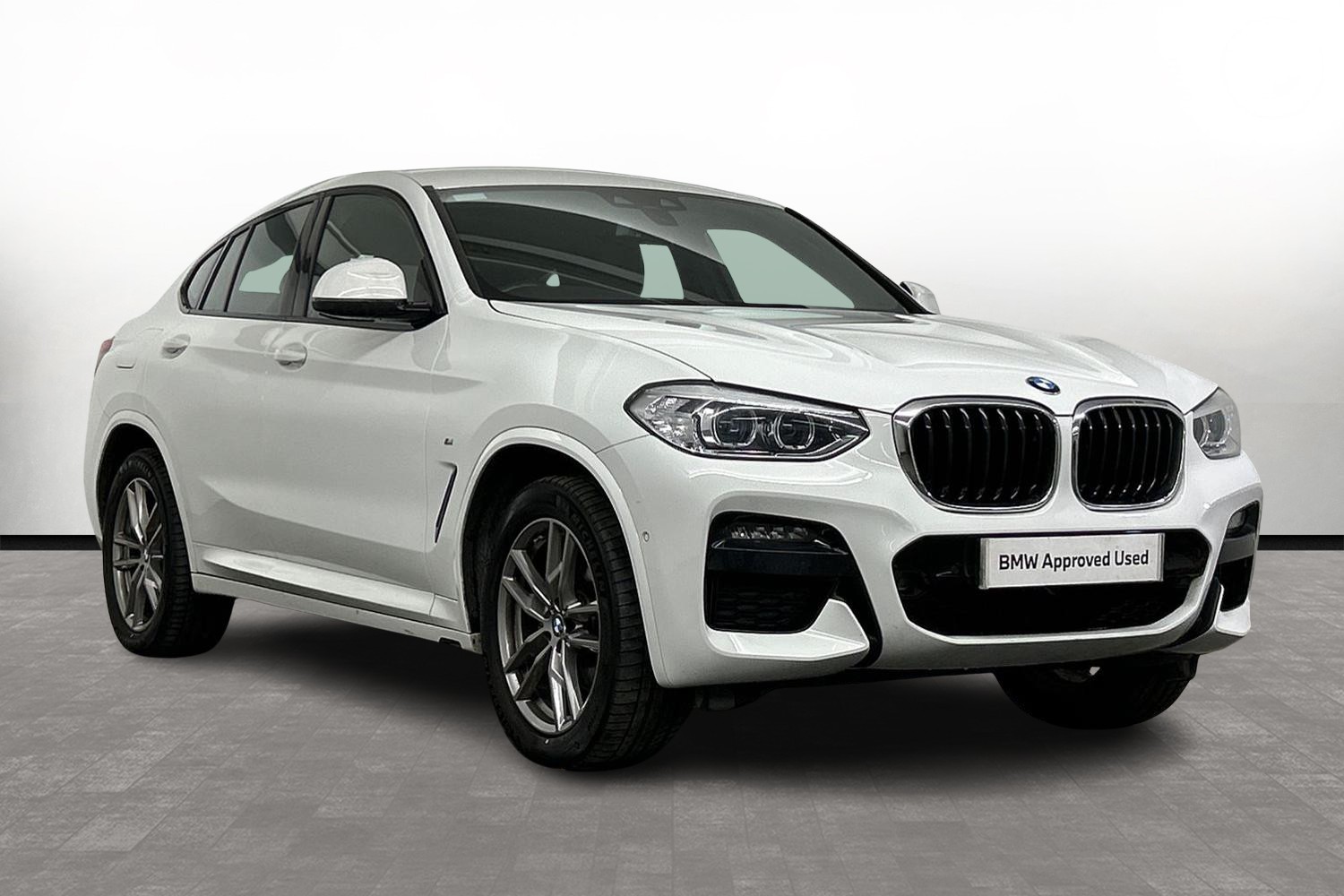 Main listing image - BMW X4