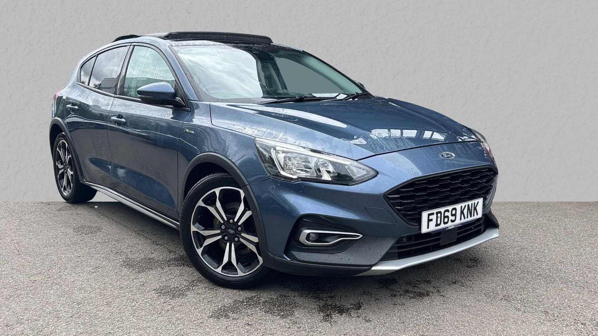 Main listing image - Ford Focus Active