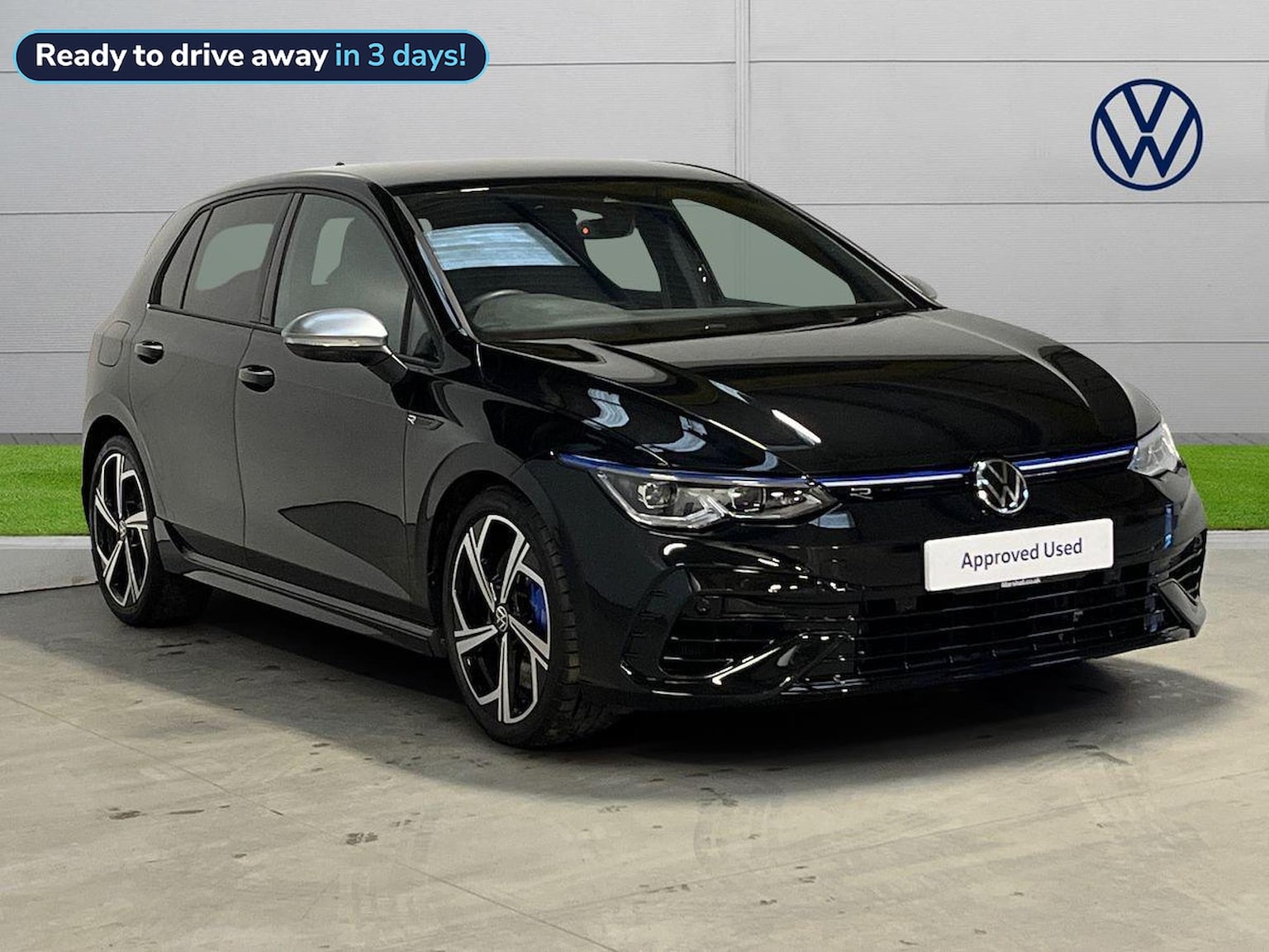 Main listing image - Volkswagen Golf R