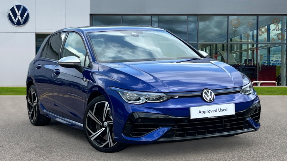 Main listing image - Volkswagen Golf R