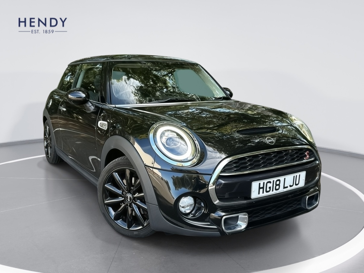 Main listing image - MINI Hatchback