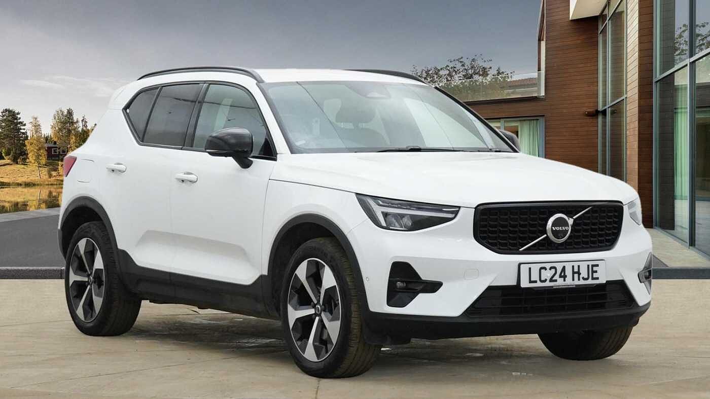 Main listing image - Volvo XC40