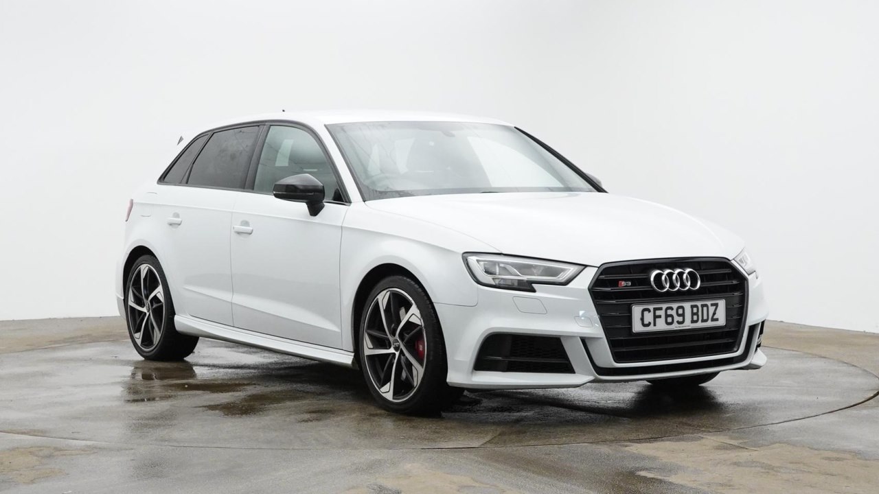 Main listing image - Audi S3