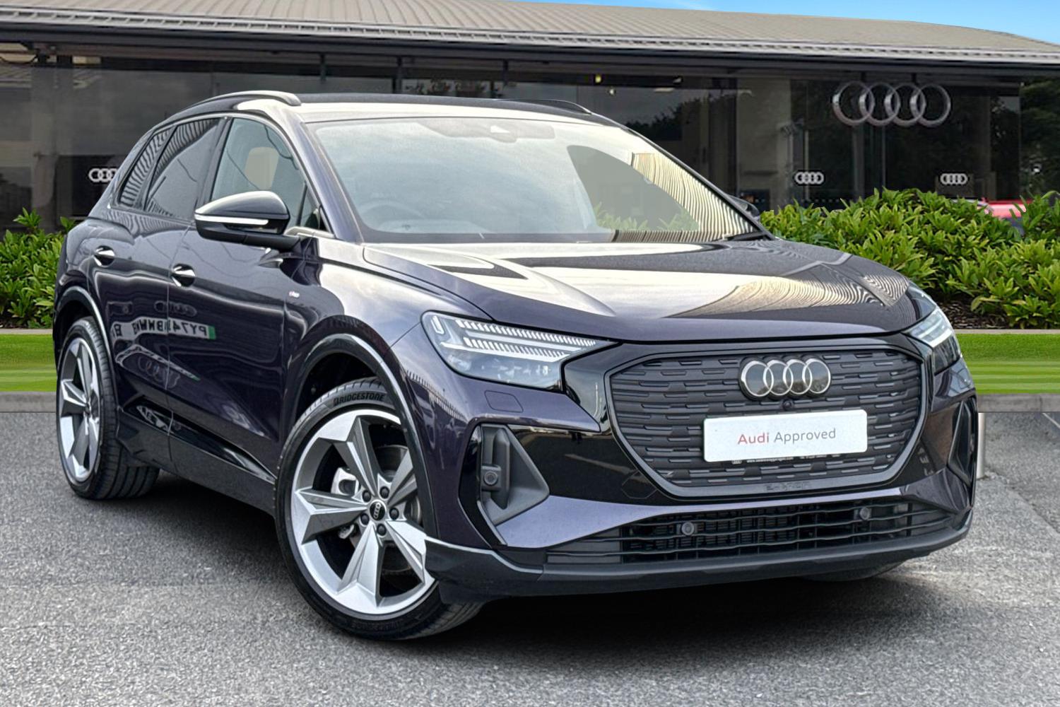 Main listing image - Audi Q4