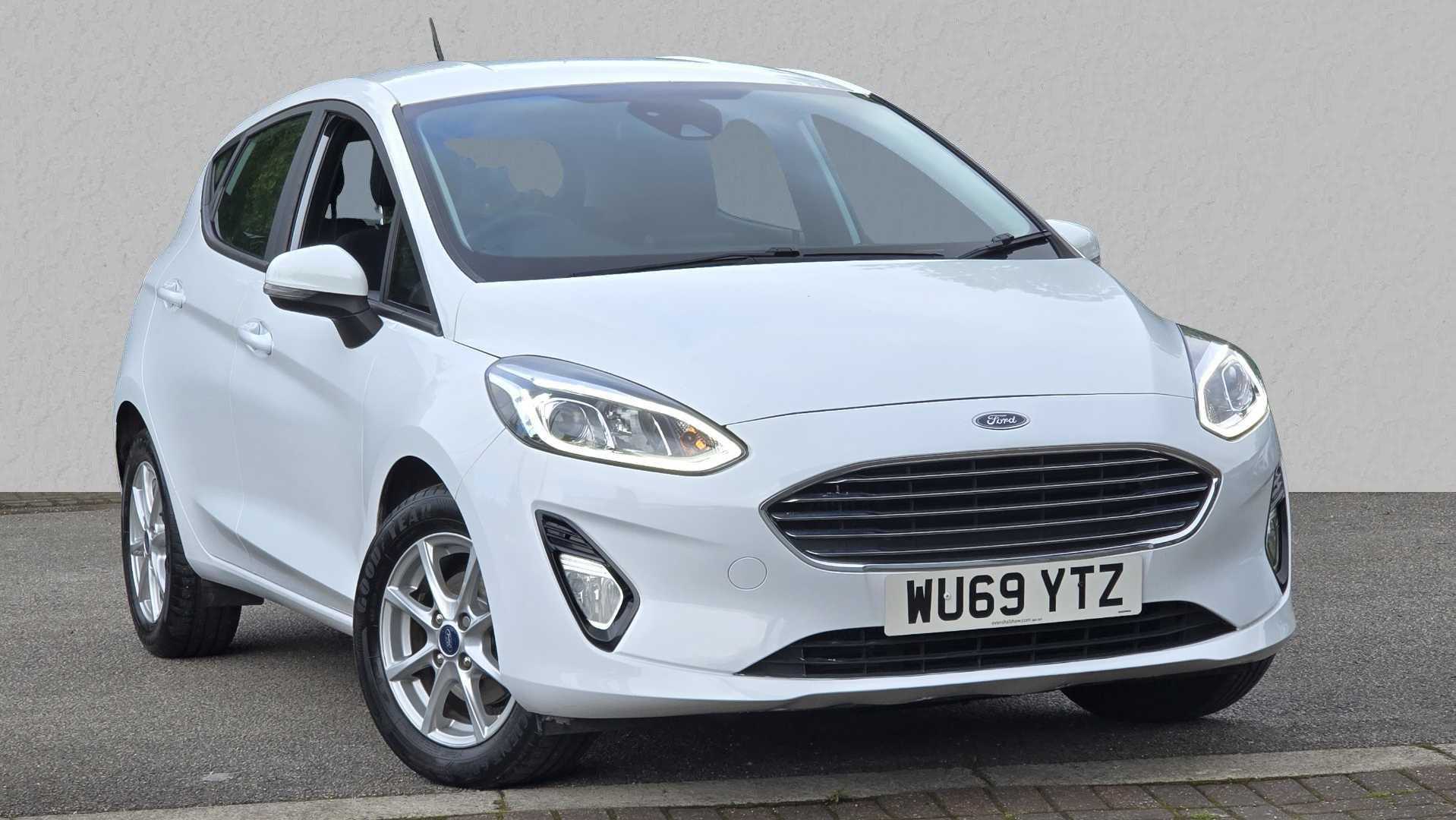 Main listing image - Ford Fiesta