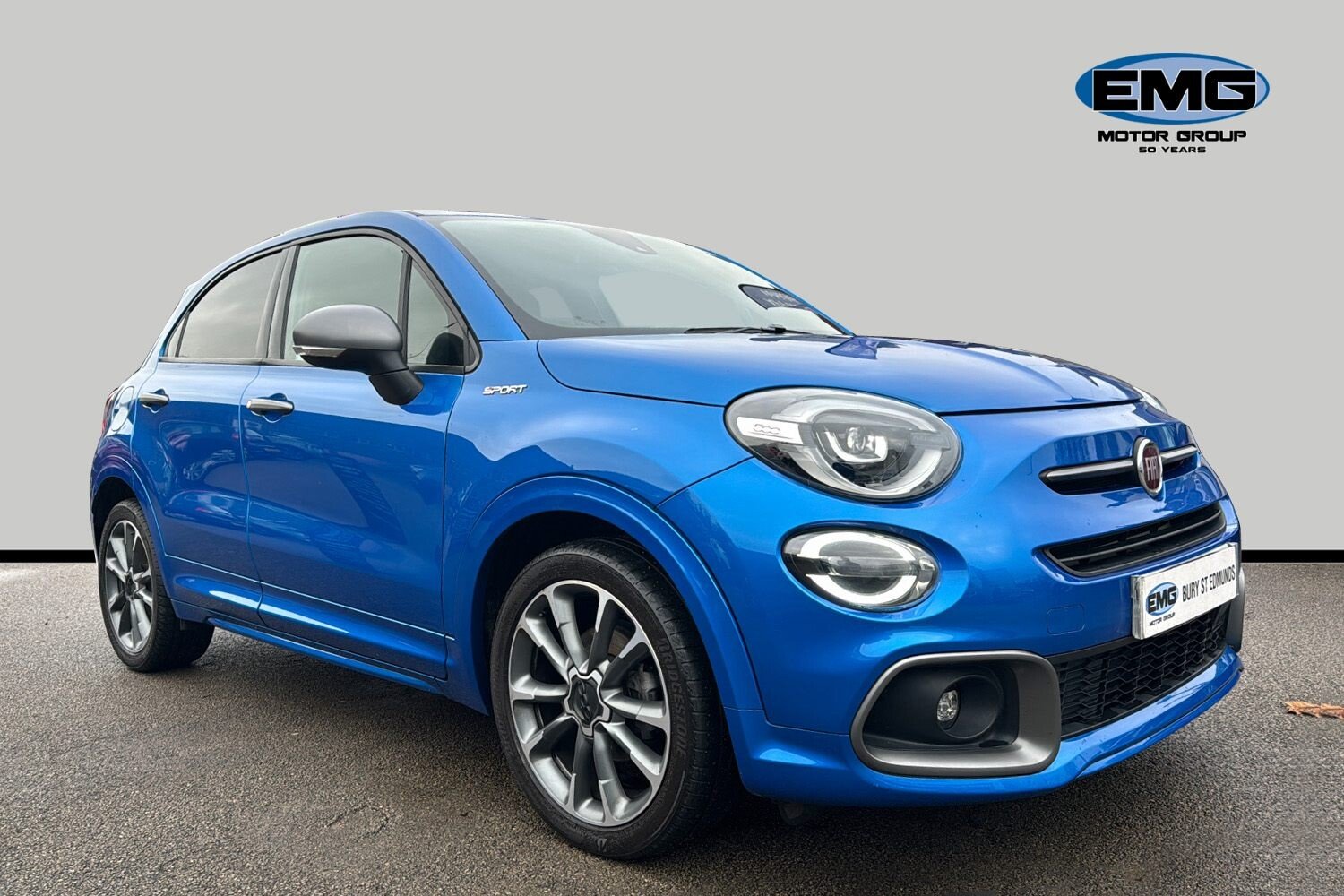 Main listing image - Fiat 500X