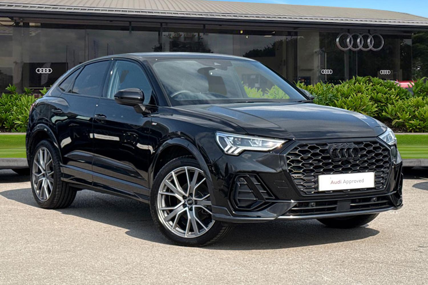 Main listing image - Audi Q3