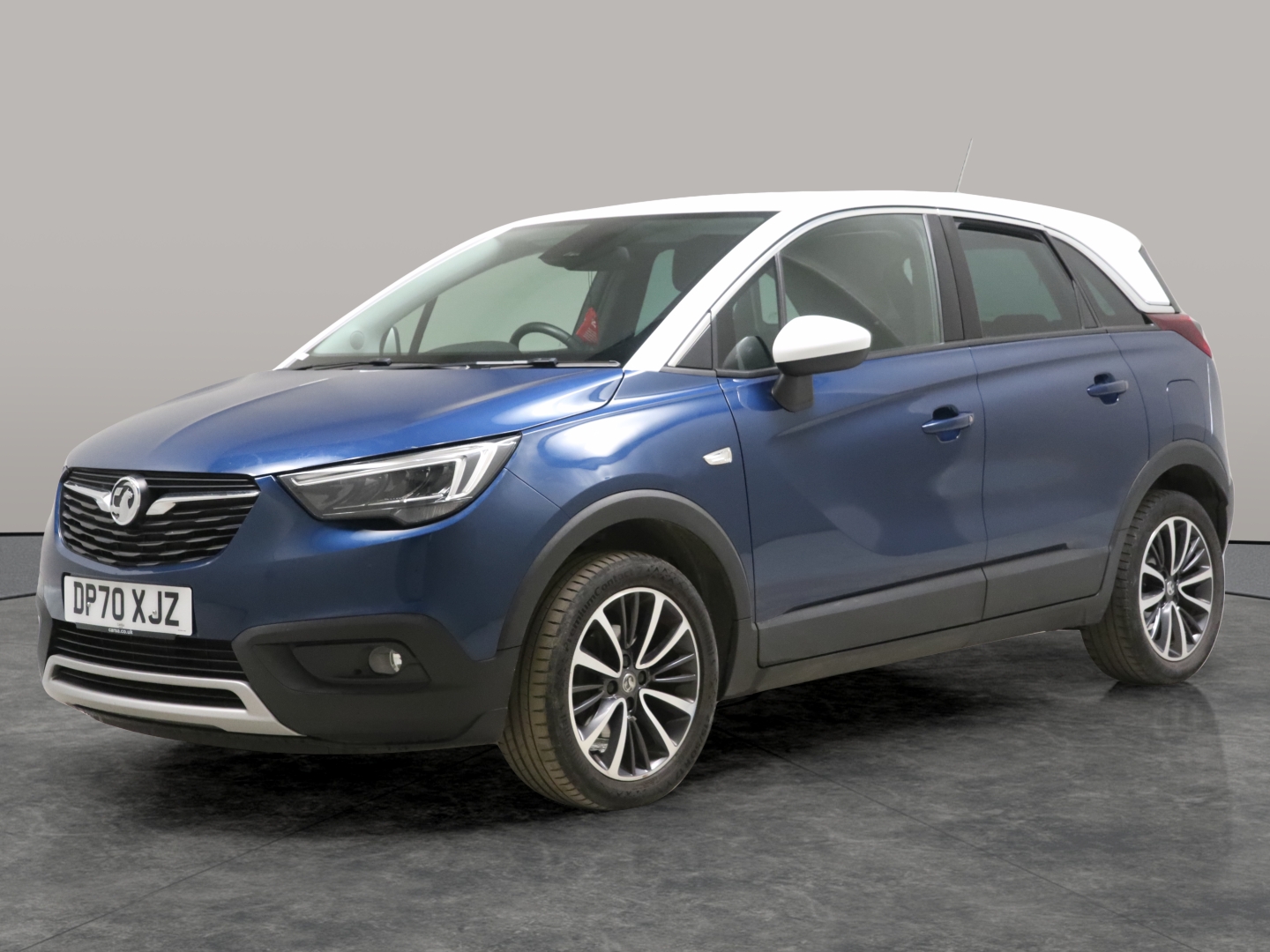 Main listing image - Vauxhall Crossland X