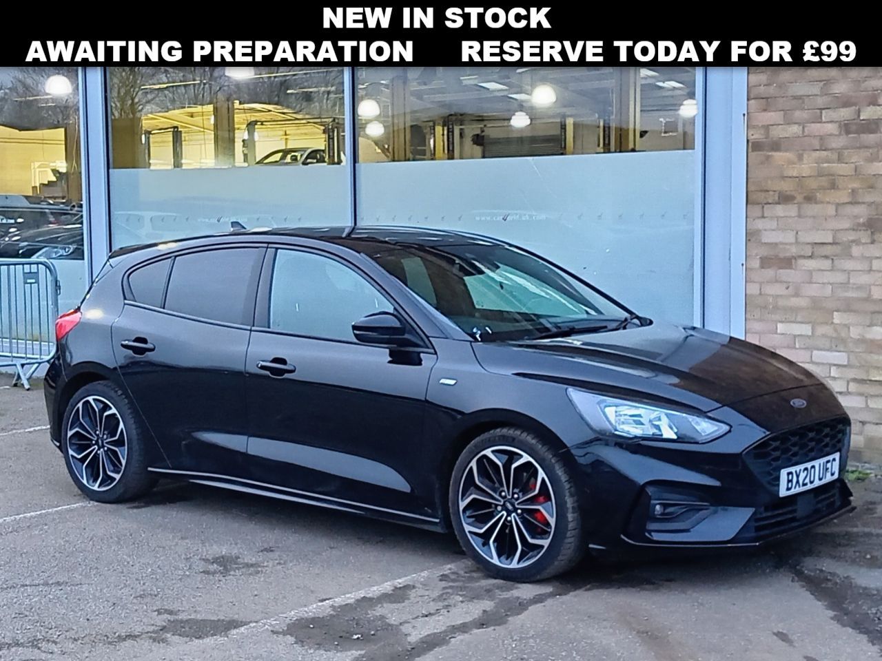 Main listing image - Ford Focus