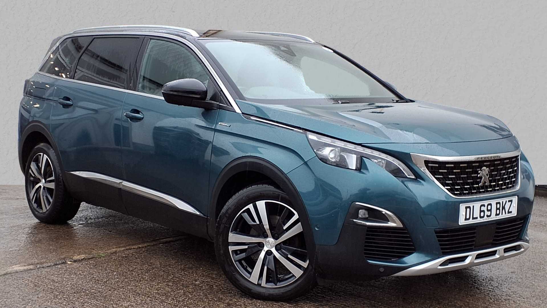 Main listing image - Peugeot 5008