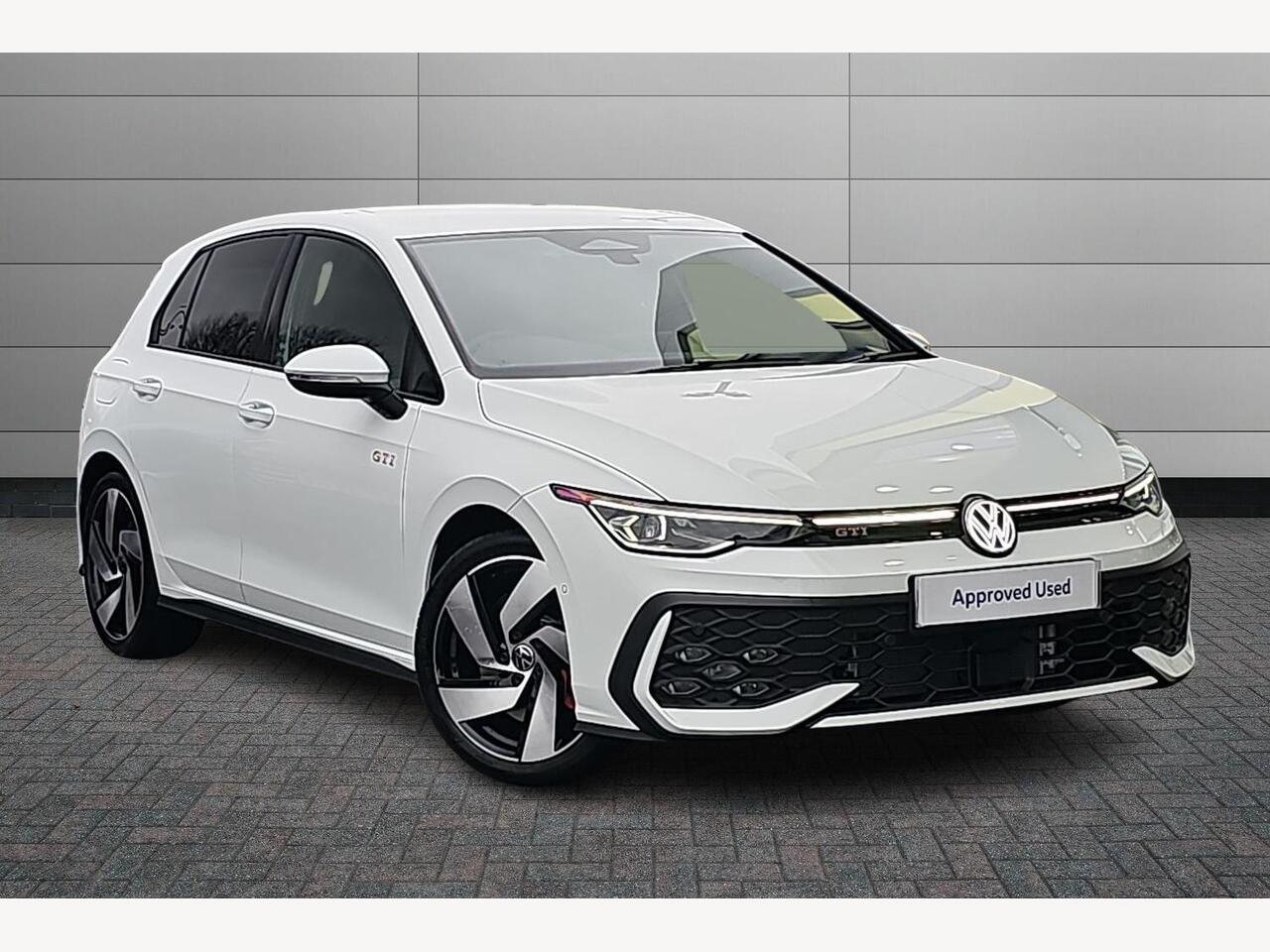 Main listing image - Volkswagen Golf
