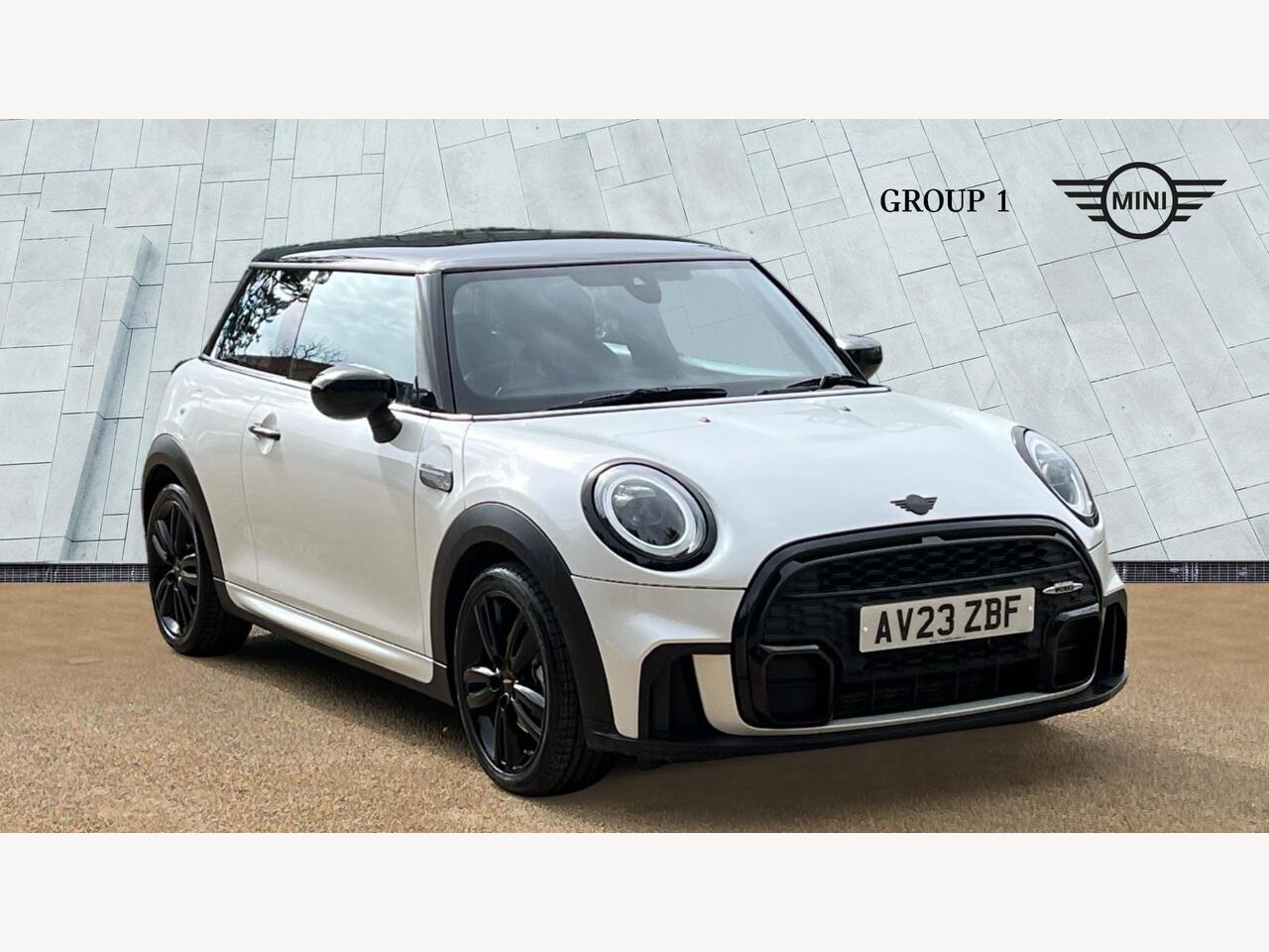 Main listing image - MINI Hatchback