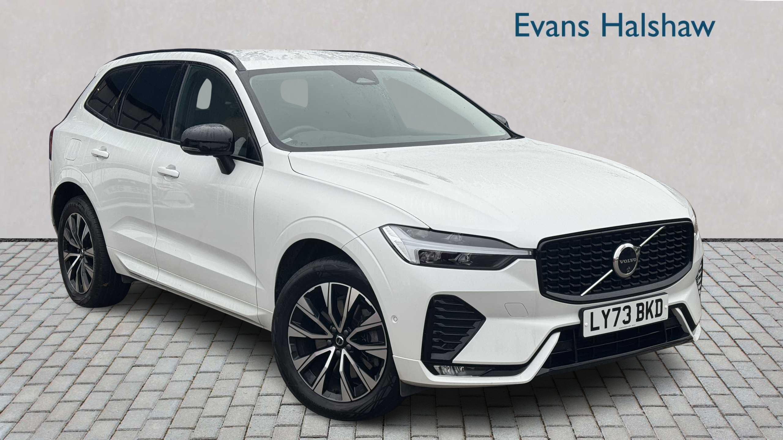 Main listing image - Volvo XC60