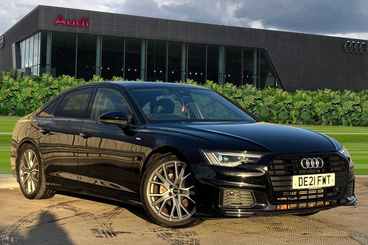 Main listing image - Audi A6