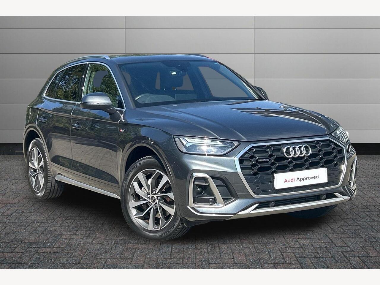 Main listing image - Audi Q5
