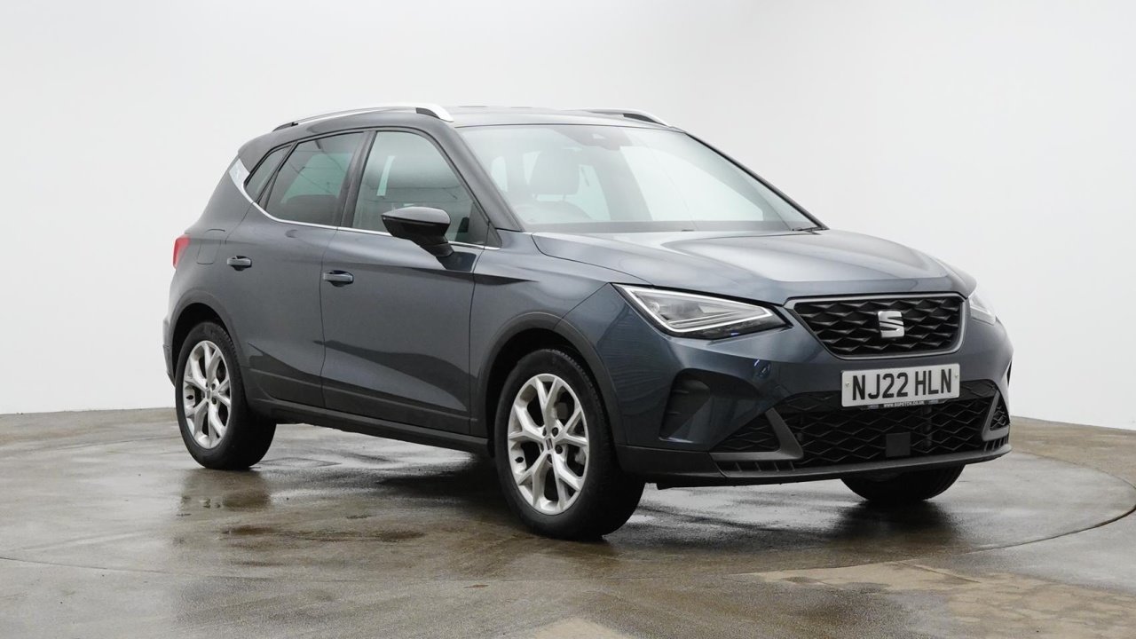 Main listing image - SEAT Arona