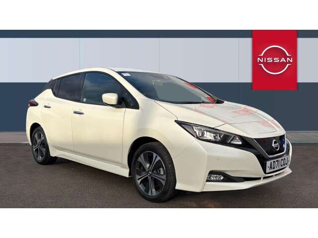 Main listing image - Nissan Leaf