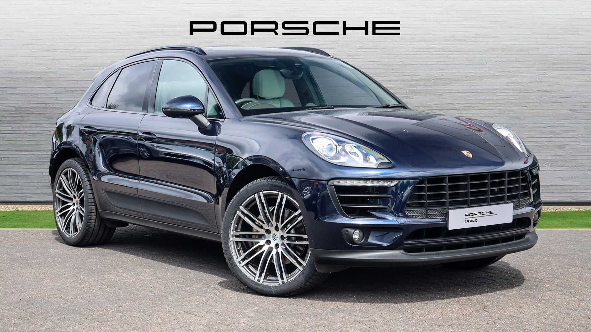 Main listing image - Porsche Macan