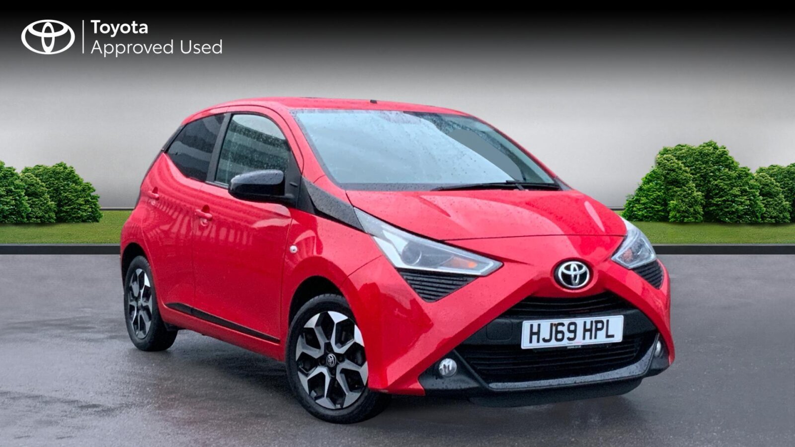 Main listing image - Toyota Aygo