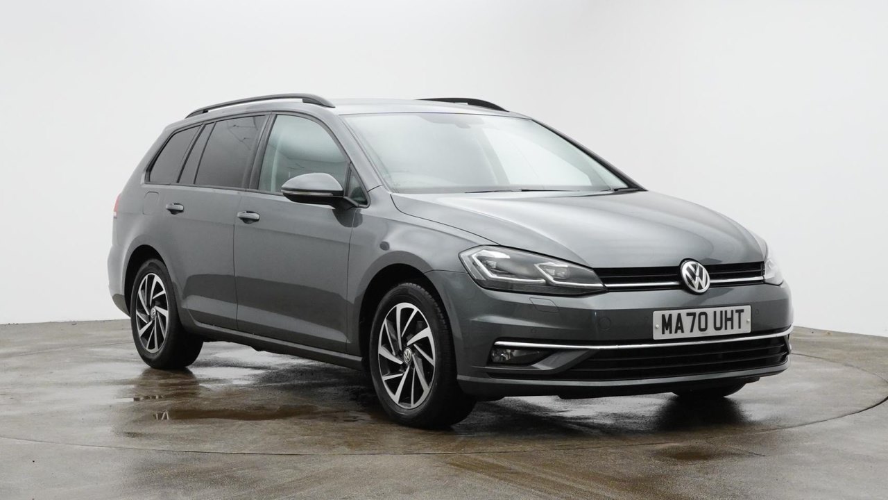 Main listing image - Volkswagen Golf Estate