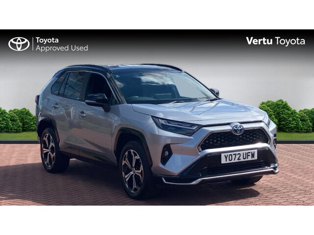 Main listing image - Toyota RAV4