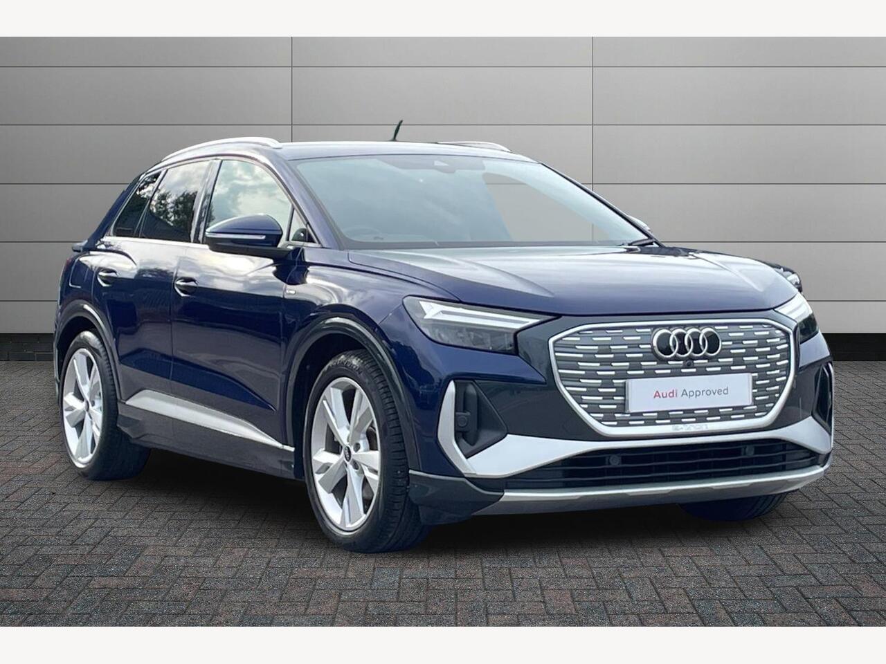 Main listing image - Audi Q4