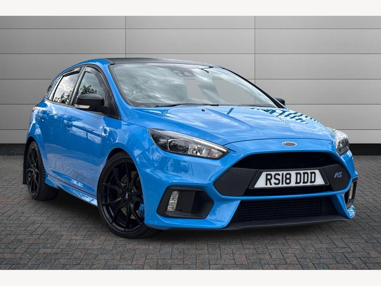Main listing image - Ford Focus RS