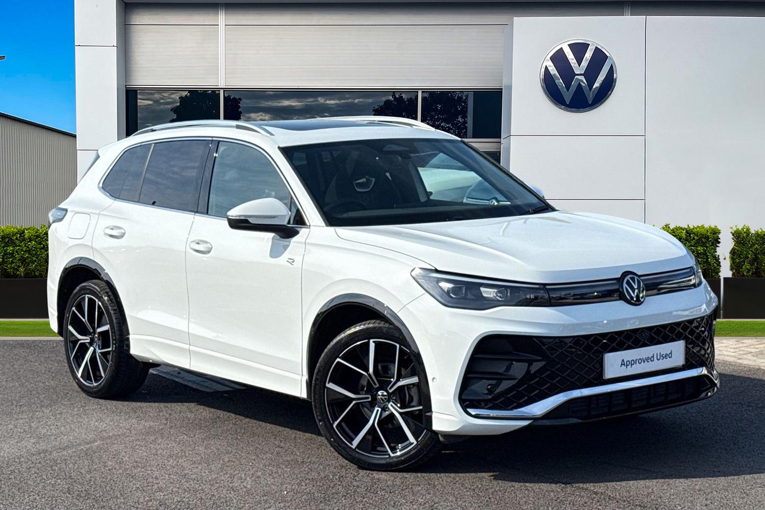 Main listing image - Volkswagen Tiguan