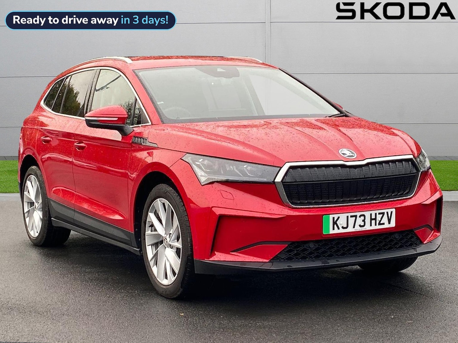 Main listing image - Skoda Enyaq