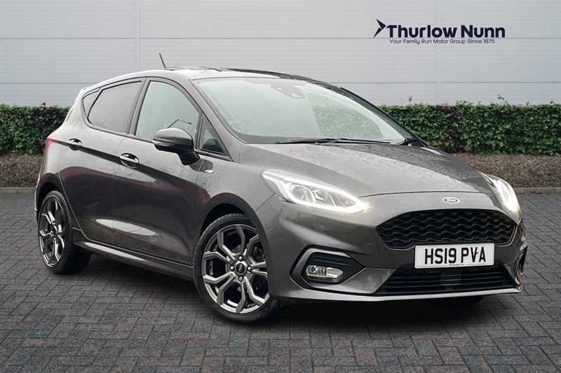 Main listing image - Ford Fiesta