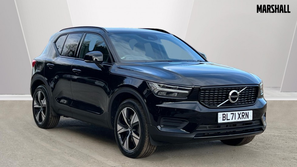 Main listing image - Volvo XC40 Recharge