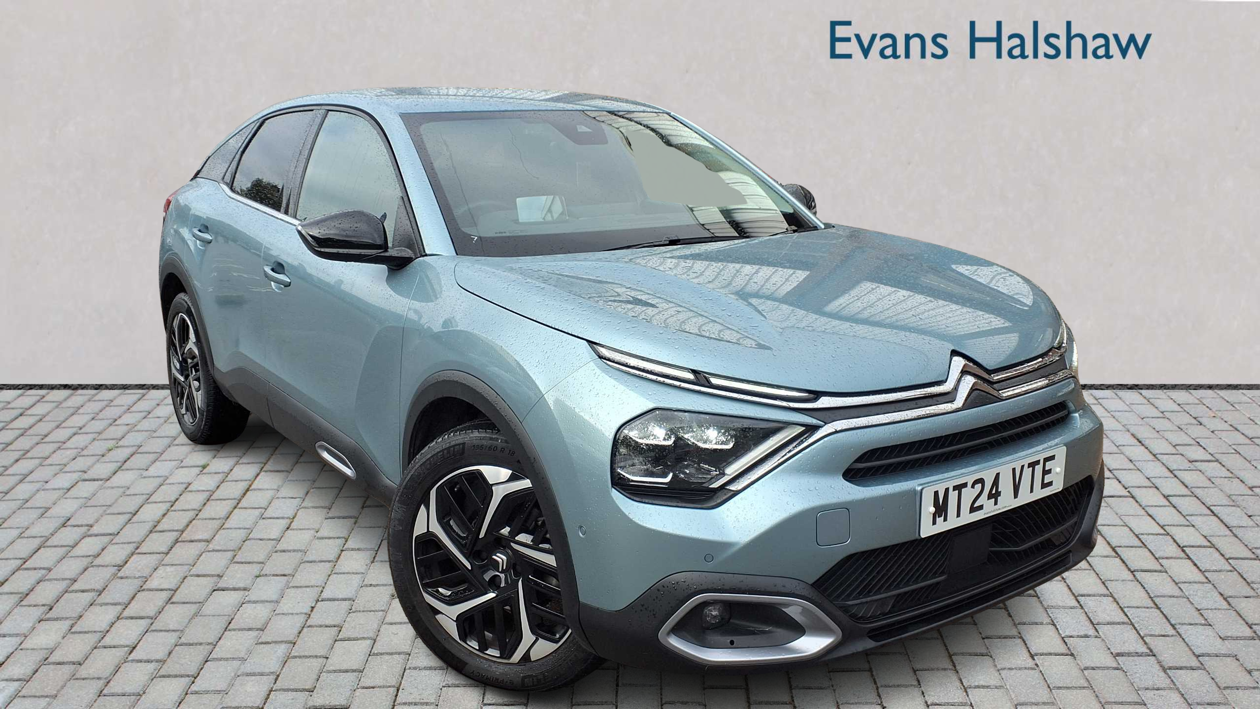 Main listing image - Citroen C4