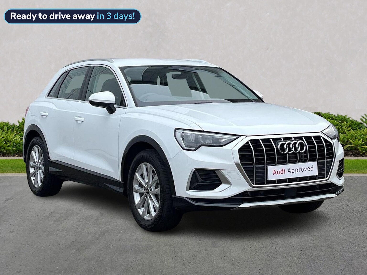 Main listing image - Audi Q3