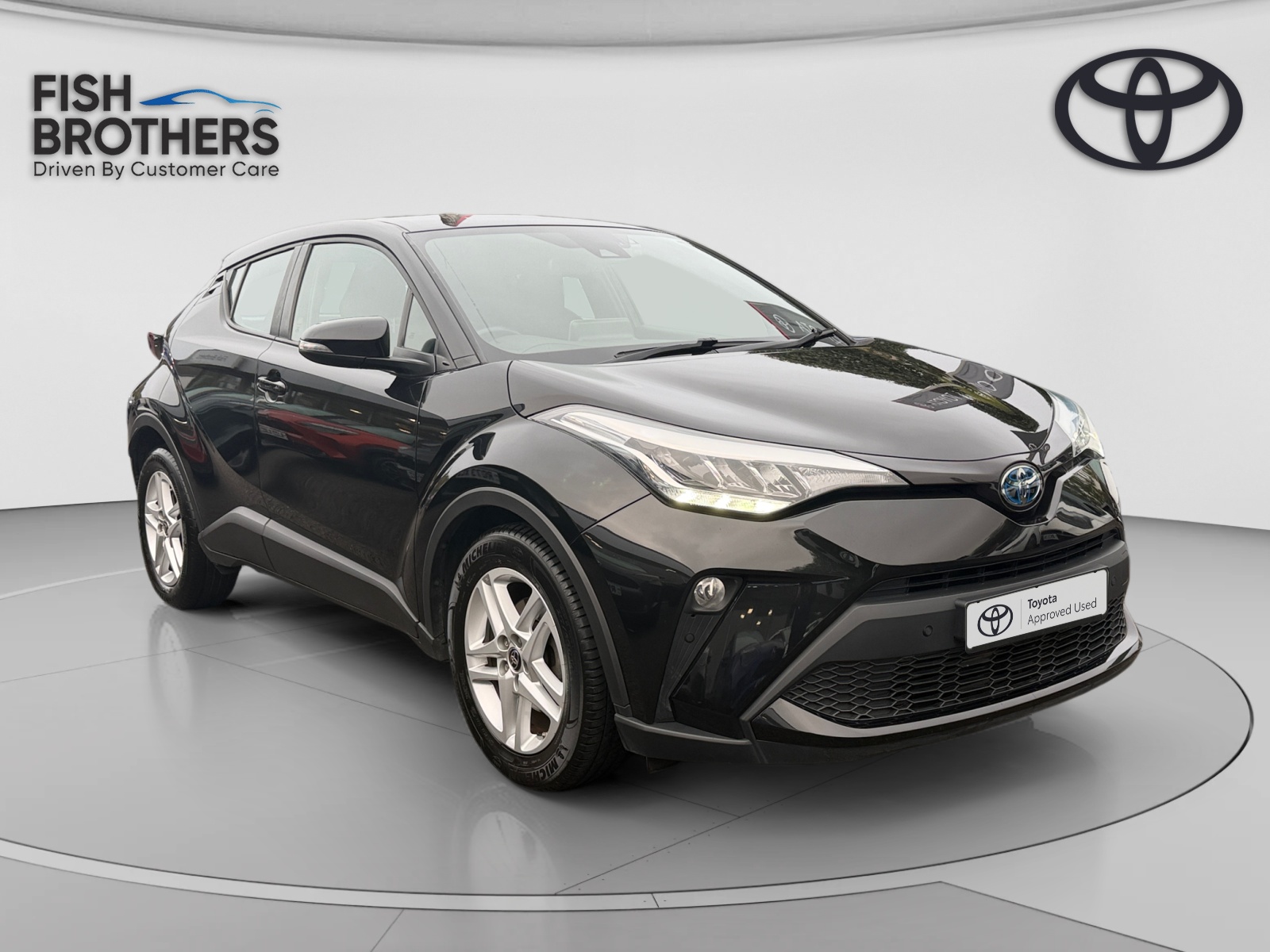 Main listing image - Toyota C-HR