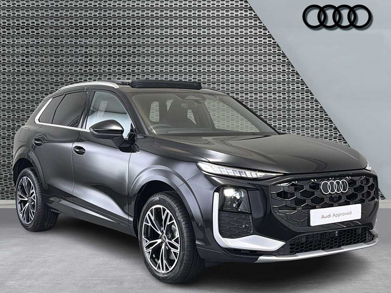 Main listing image - Audi Q3