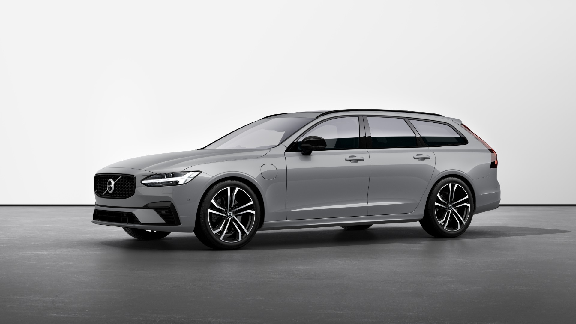 Main listing image - Volvo V90