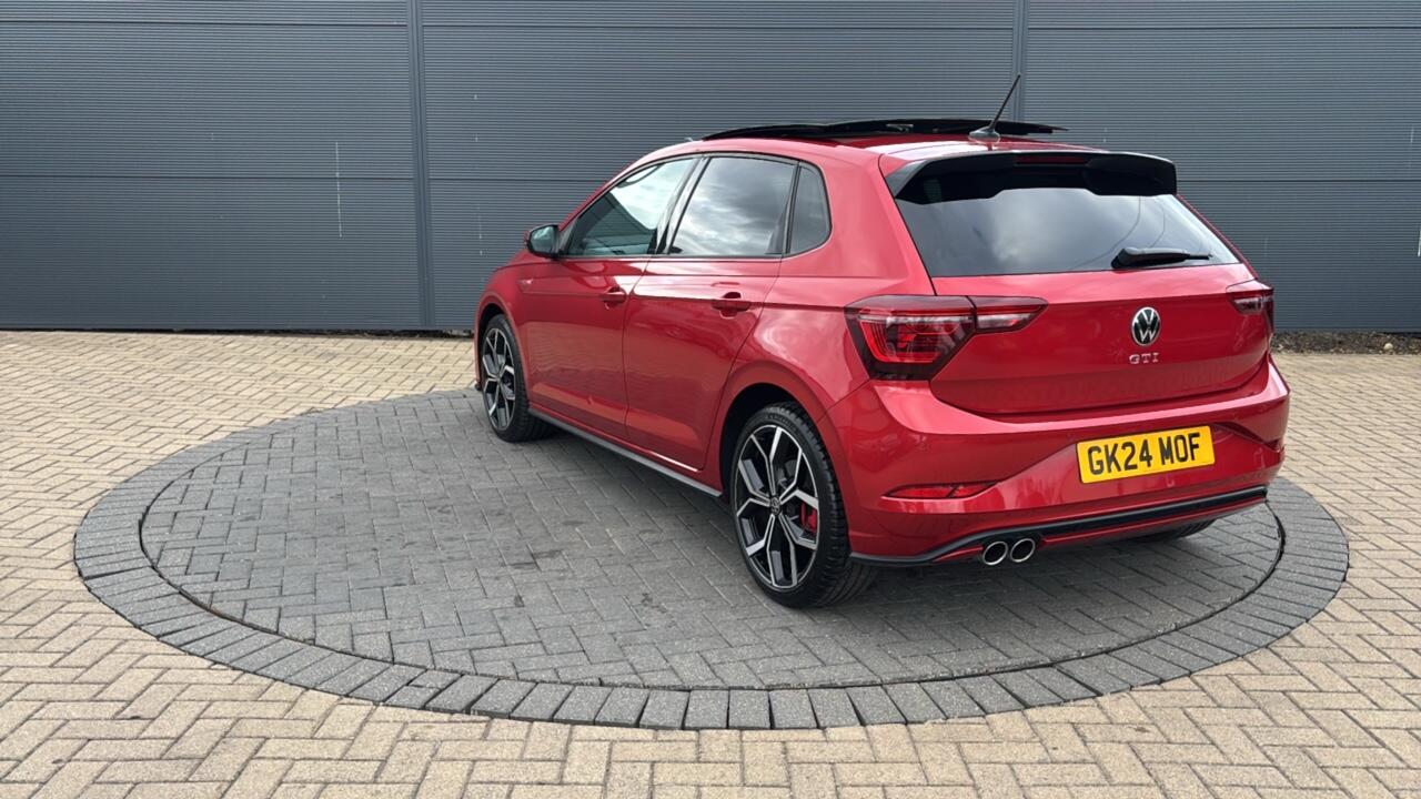 Main listing image - Volkswagen Polo
