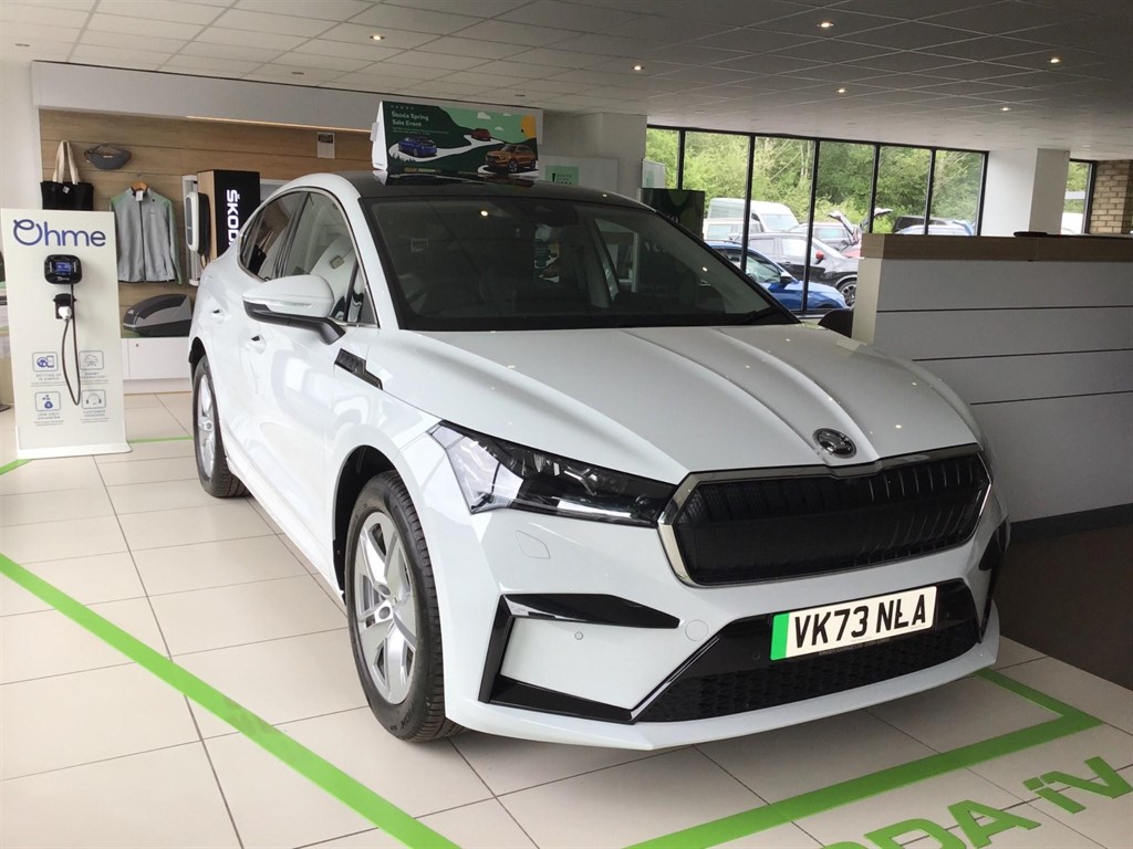 Main listing image - Skoda Enyaq