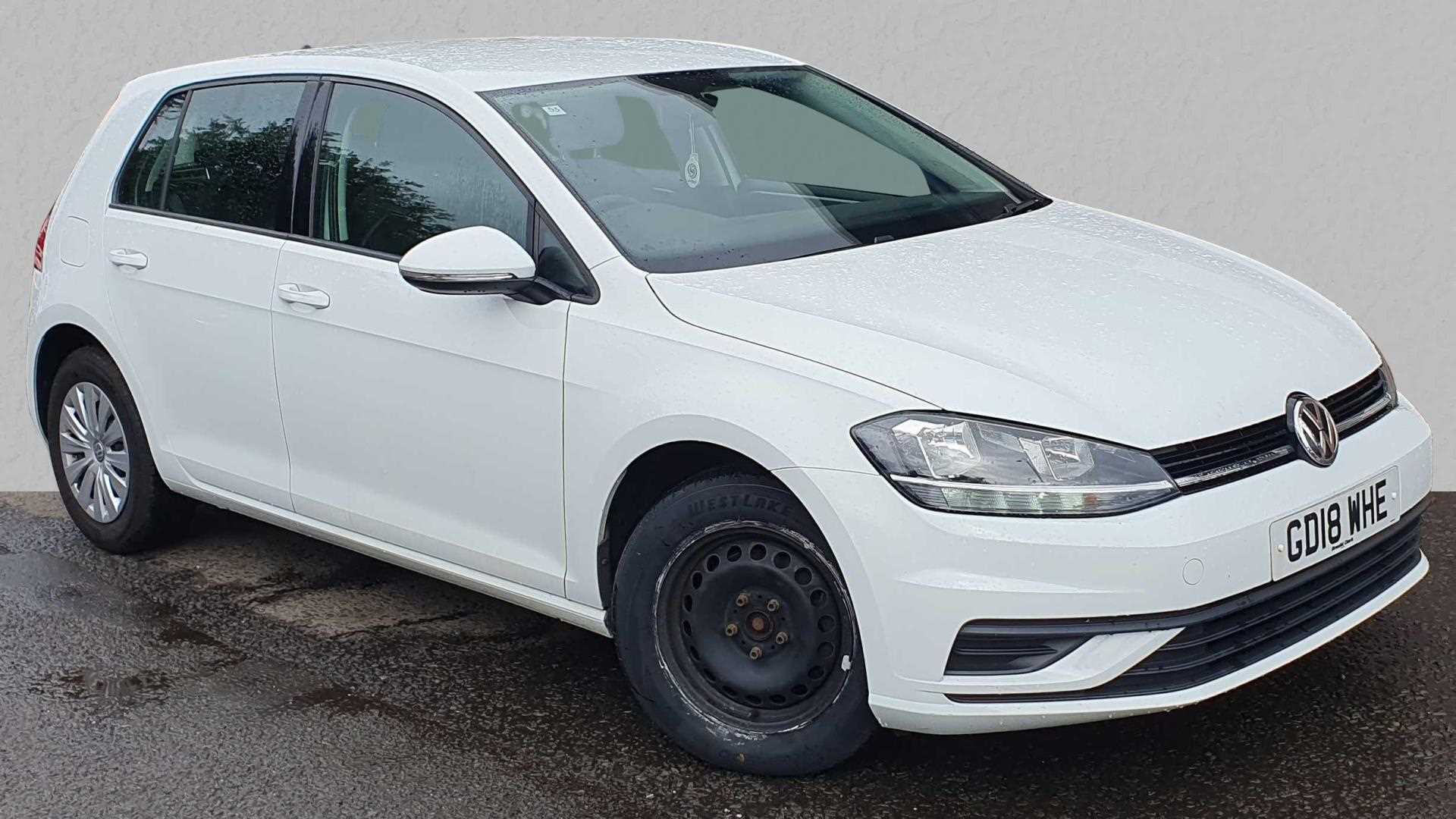 Main listing image - Volkswagen Golf