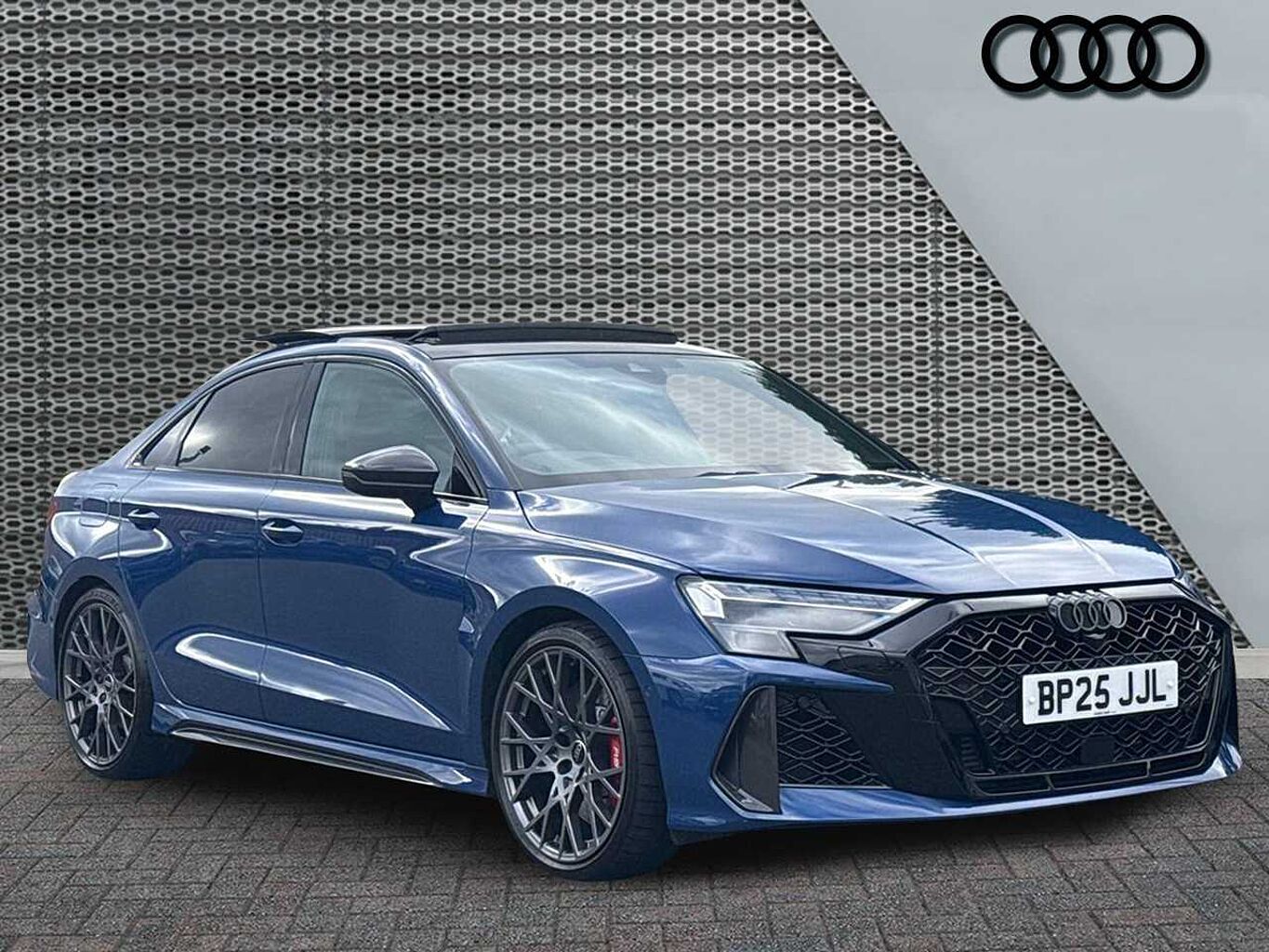 Main listing image - Audi RS3