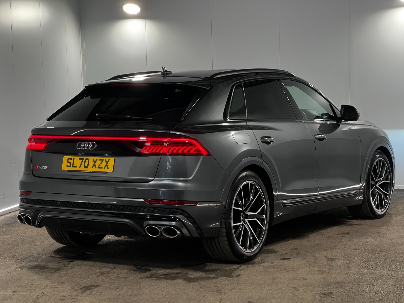 Main listing image - Audi SQ8