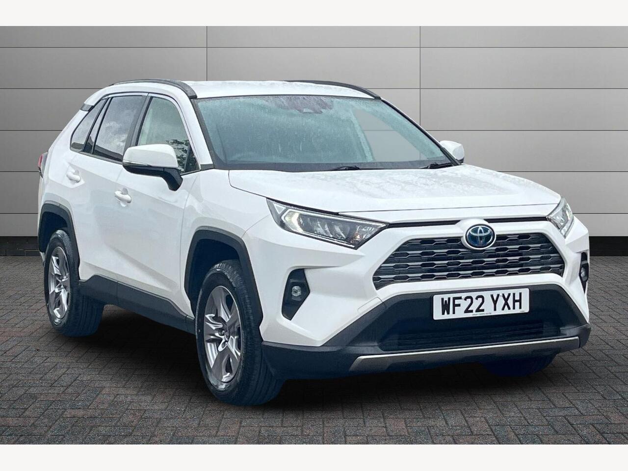 Main listing image - Toyota RAV4