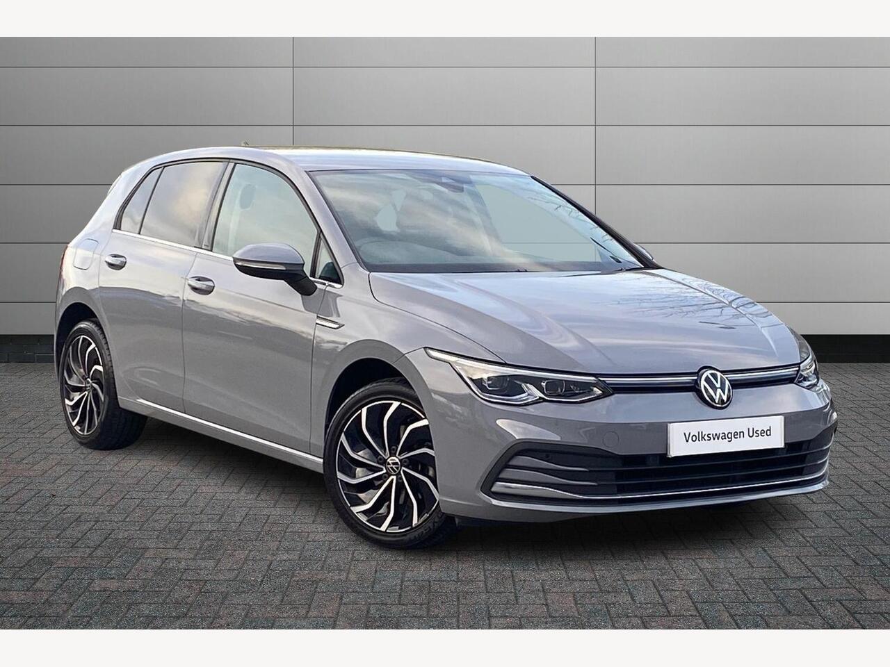 Main listing image - Volkswagen Golf