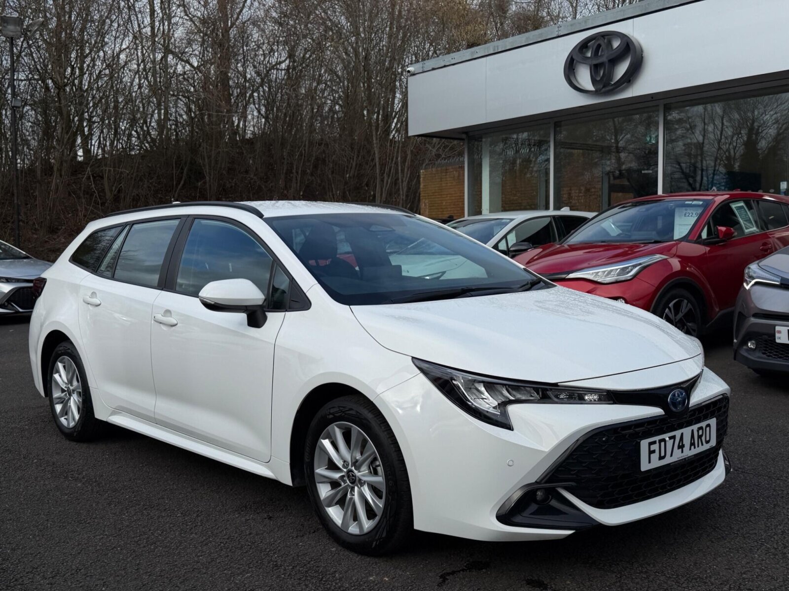 Main listing image - Toyota Corolla Touring Sport