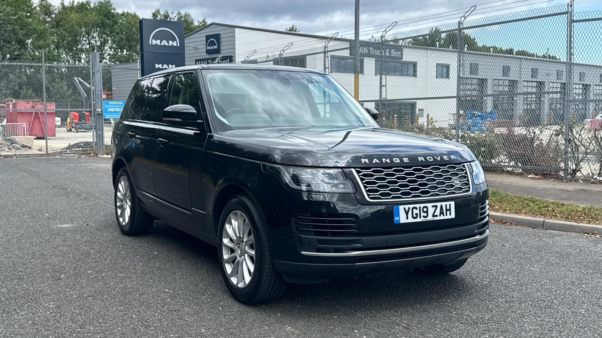 Main listing image - Land Rover Range Rover