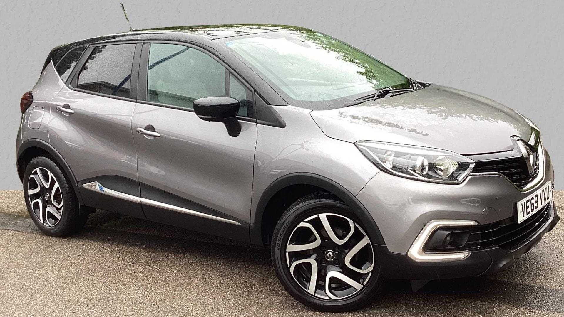 Main listing image - Renault Captur