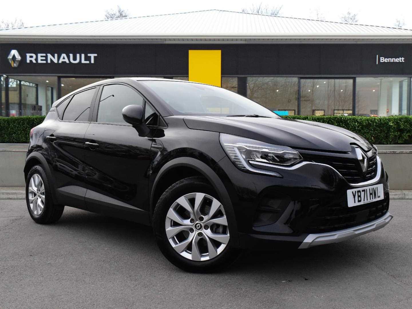 Main listing image - Renault Captur