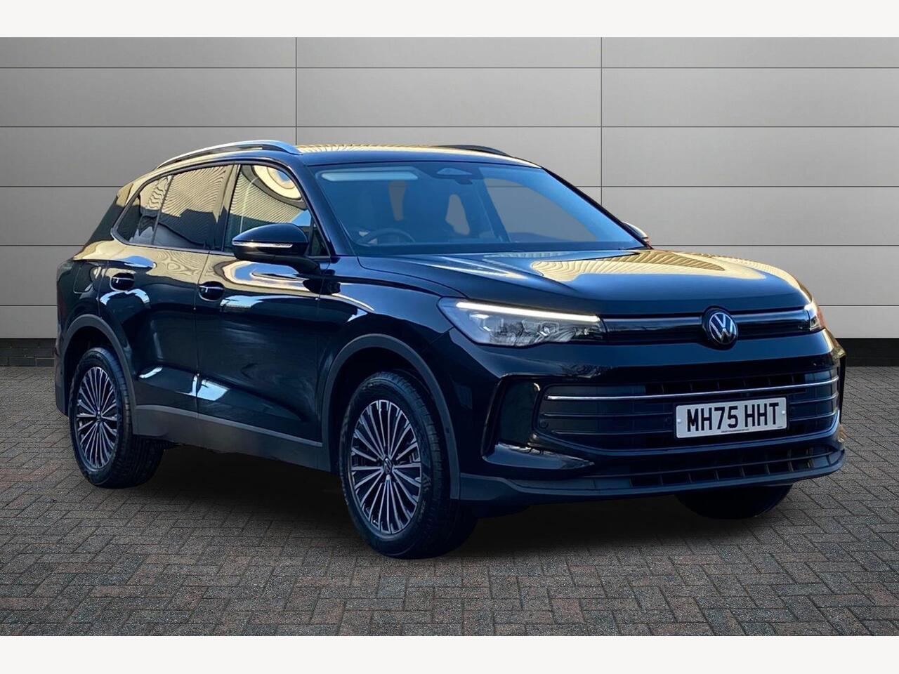 Main listing image - Volkswagen Tiguan