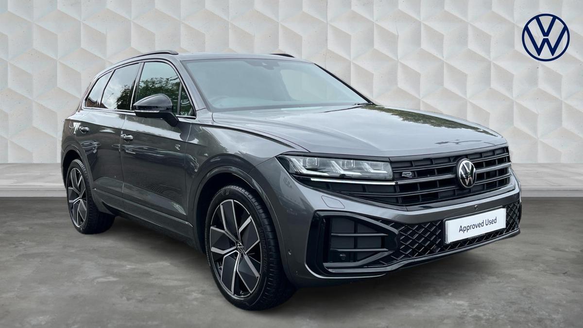 Main listing image - Volkswagen Touareg