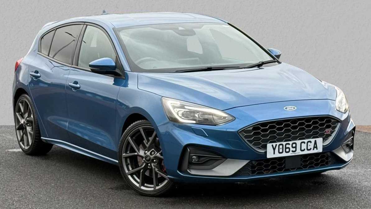 Main listing image - Ford Focus ST